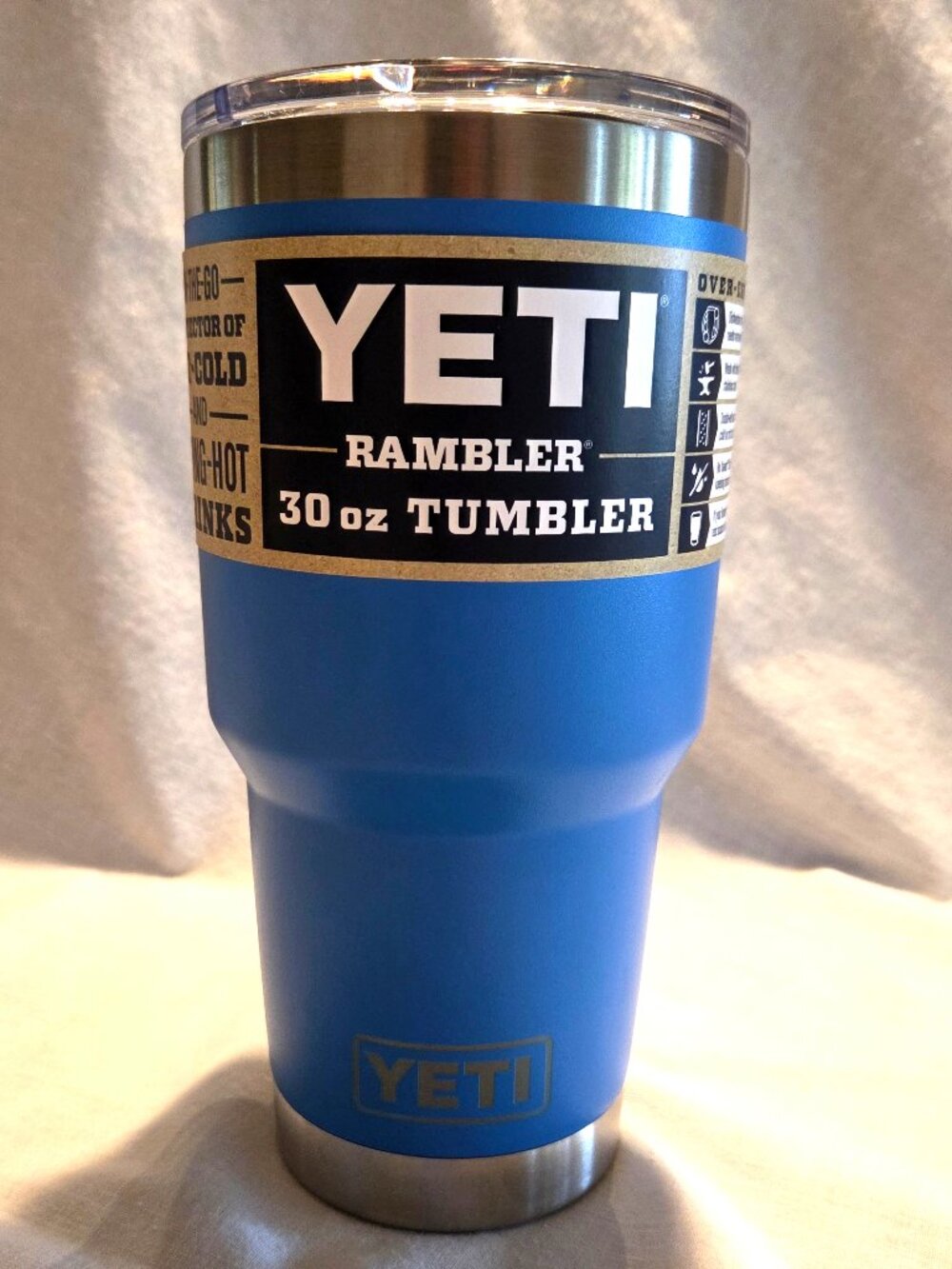 NEW - YETI Big Wave Blue Rambler 30 oz Tumbler Magslider Lid Discontinued Color